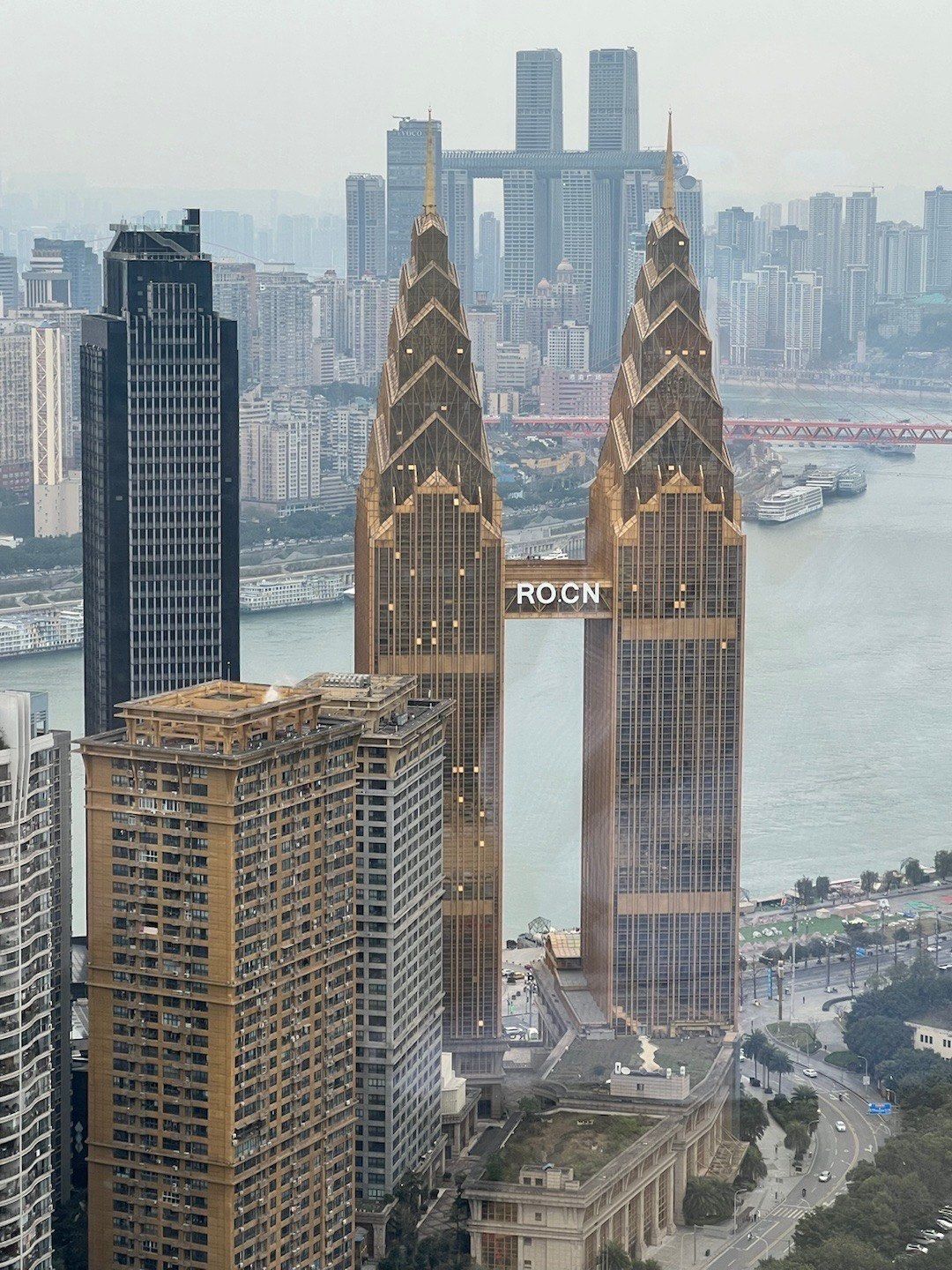 俯瞰重庆山城📍万豪酒店高空网红机位