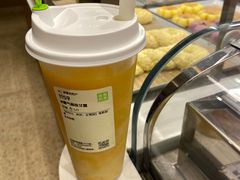 -奈雪的茶(湖滨银泰in77C区PRO店)