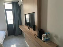 -竟客电竞酒店(川沙地铁站店)