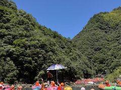 -安吉龙王山峡谷漂流