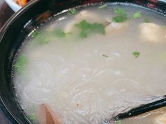 -冯鑫记南京鸭血粉丝汤(南京南站店)