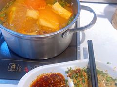 -百品聚旋转火锅(号外店)