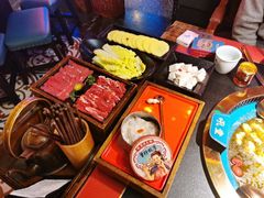 -吼堂老火锅(万寿宫店)