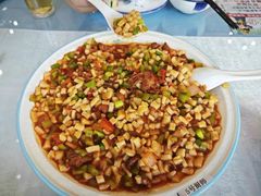 -马尔龙新疆饭店·清真(瑞景店)