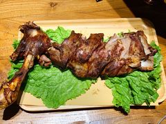 烤羊腿-那些年记忆烧烤