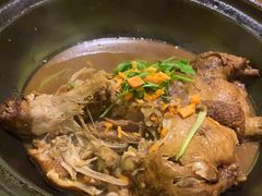 -富正毅三下锅·湘西韵味(天门山索道店)