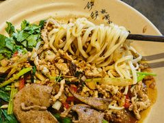 -方铲铲·成都板凳面(滨江银泰店)