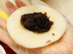 -武汉光谷广场杨家湾地铁站怡程酒店