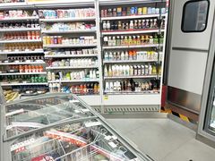 -便利蜂(创展大厦102号店)