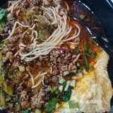 夫妻小店 价格也很好 而且附近有很多小吃