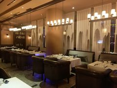 大堂-尘香•传统川菜(创汇首座店)
