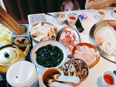 -卤校长重庆火锅(国兴店)