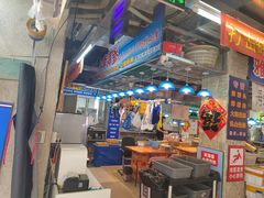 -喝丢一只鞋海鲜烧烤·海肠捞饭(市场店)