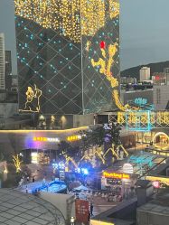 -玥奢国际母婴护理中心(滨江宝龙店)