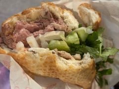-Bánh Mì Huynh Hoa
