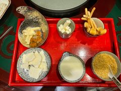 -九十九顶毡房(阜石路店)