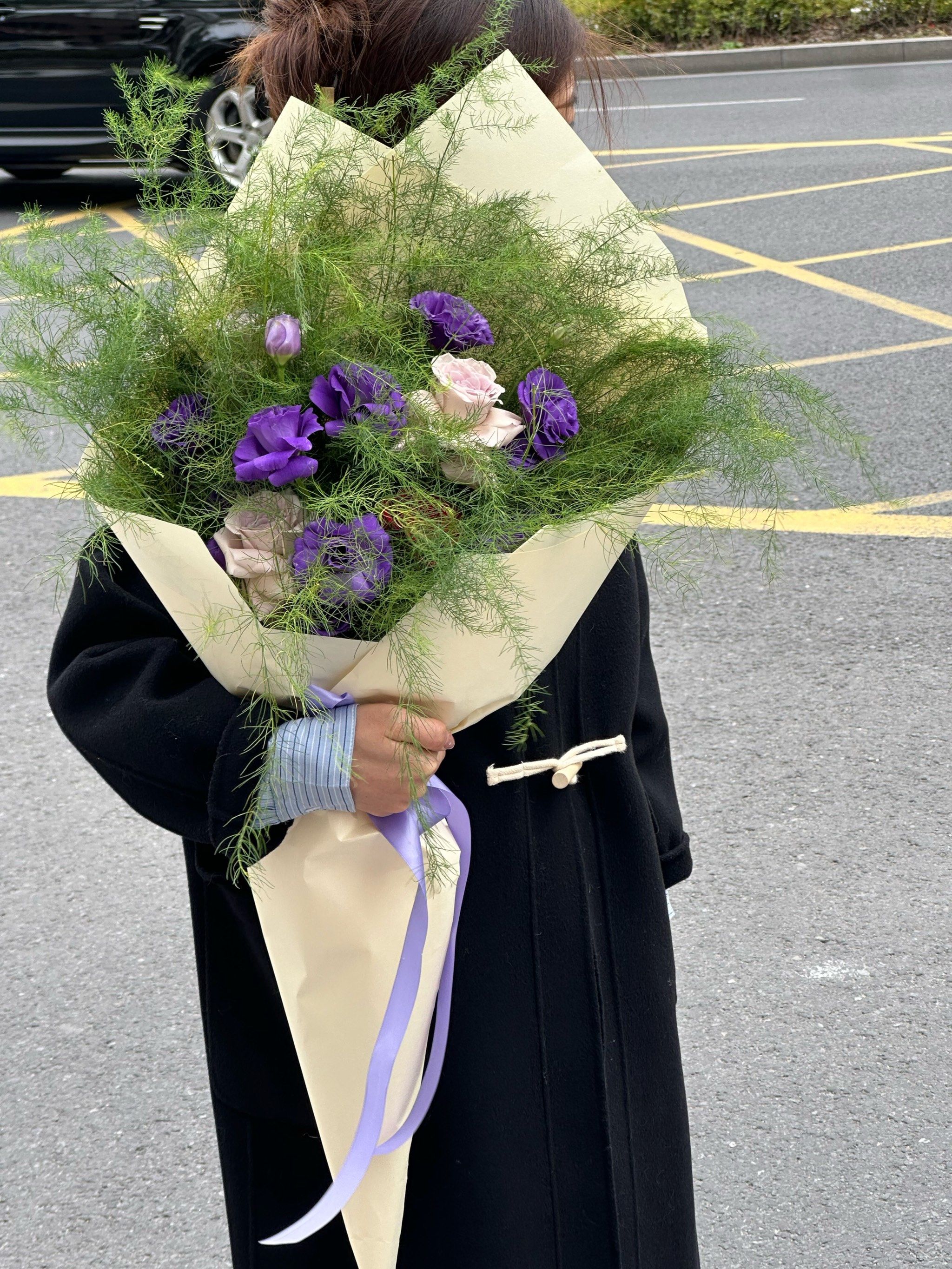 大号冰淇淋紫桔梗花束