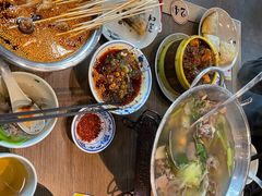 -肖四女乐山跷脚牛肉(世博源店)