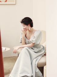 -派丽莫Pellimo原创设计婚纱品牌