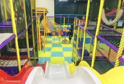 -蹦贝运动中心·蹦床·攀岩·闯关(龙岗店)