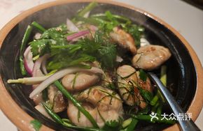 Lemon Leaf Stir-fried Crispy Eel