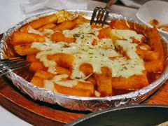 芝士辣炒年糕-七楽·韩式欢聚餐厅 치르치르(龙泉驿万达店)