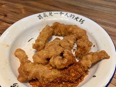 -成都你六姐·牛肉冒菜(上海环宇荟店)