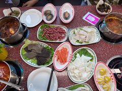 -四囍码头海鲜烧烤自助火锅(外滩南京东路悦荟广场店)