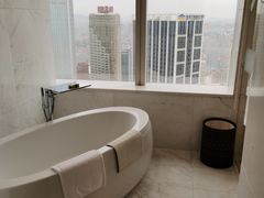 -大连中远海运洲际酒店