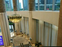 -双子楼大酒店(城开国际写字楼店)