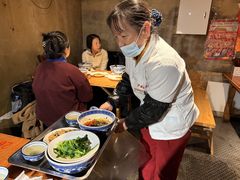 -沪西老弄堂面馆(定西路店)