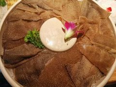 -老牌坊云南鱼豆花火锅(嵩山店)