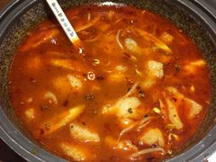-渝是乎酸菜鱼(龙旗购物中心店)