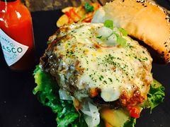 -HIGH FIVE哈福手工汉堡(桂林路店)