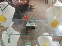 -亨得利(淮海中路店)