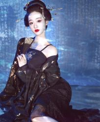 -盘子女人坊生日照·摄影馆(浦东店)