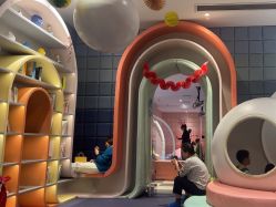 -奈尔宝·儿童乐园·亲子餐厅(华采天地店)