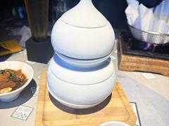 -穹六人间 people 6(岳阳路店)