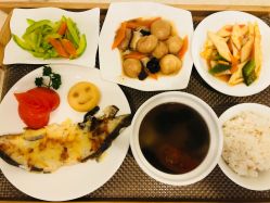 -海豚湾高端月子会所(黄浦店)