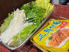 -沙胆彪炭炉牛杂煲(上海日月光广场店)