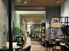 大堂-青山上品咖啡·日式法兰绒手冲(高岛屋百货店)