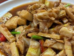 -芦茨金富饭庄·25年老字号·专做稻草鸡