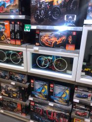 -乐高授权专卖店(朝阳大悦城店)
