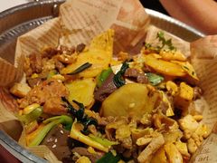-红渡小香·牛肉麻辣香锅(车站南路店)