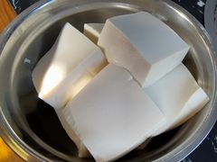 -黄利砖万峰林布依特色酸笋牛肉馆