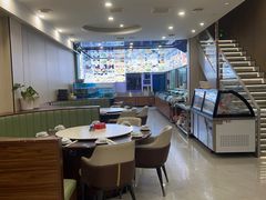 -鑫渔港海鲜本地菜·山海关浑锅(东戴河店)