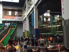 -蒙特利亲子乐园