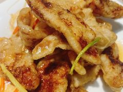 -老码头黑皮肘子锅包肉(赣水路店)