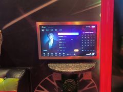 -UK派对KTV(日月广场店)