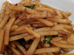 -吃饭皇帝大土家民族菜(正大广场店)